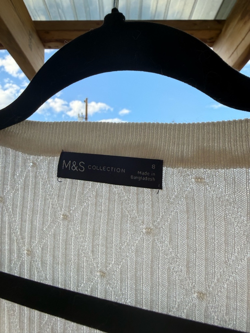 Women's Cream V-Neck Cable Knit Long Sleeve Top - Picture 4 of 7